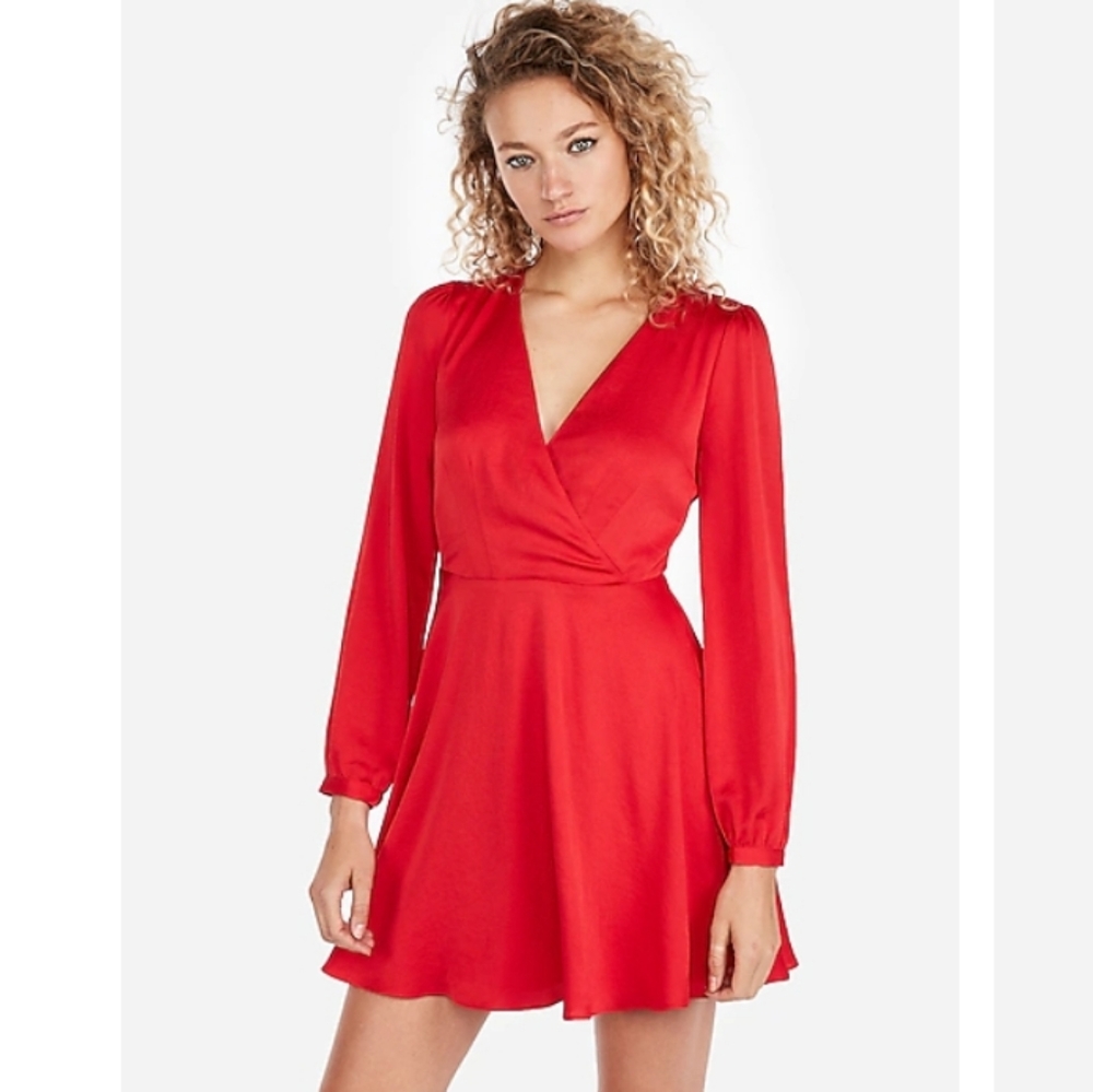 EXPRESS long sleeve fit & flare surplice dress M